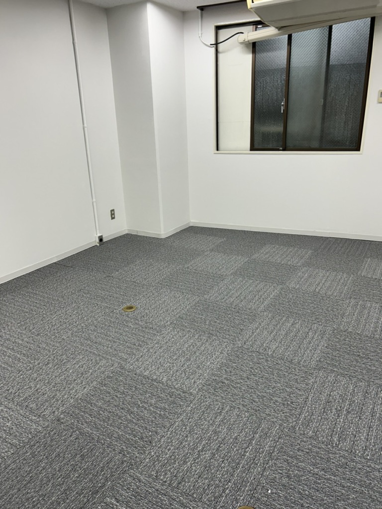 事務所の床の張替えのアフター